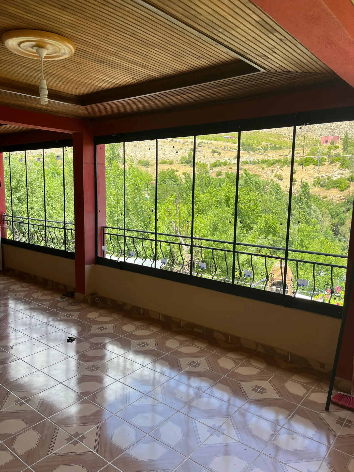 Ertaş Cam Balkon